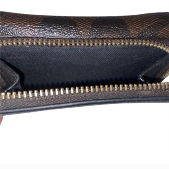 Coach Signature Brown and Black Zip Wallet - Picture 3 of 5